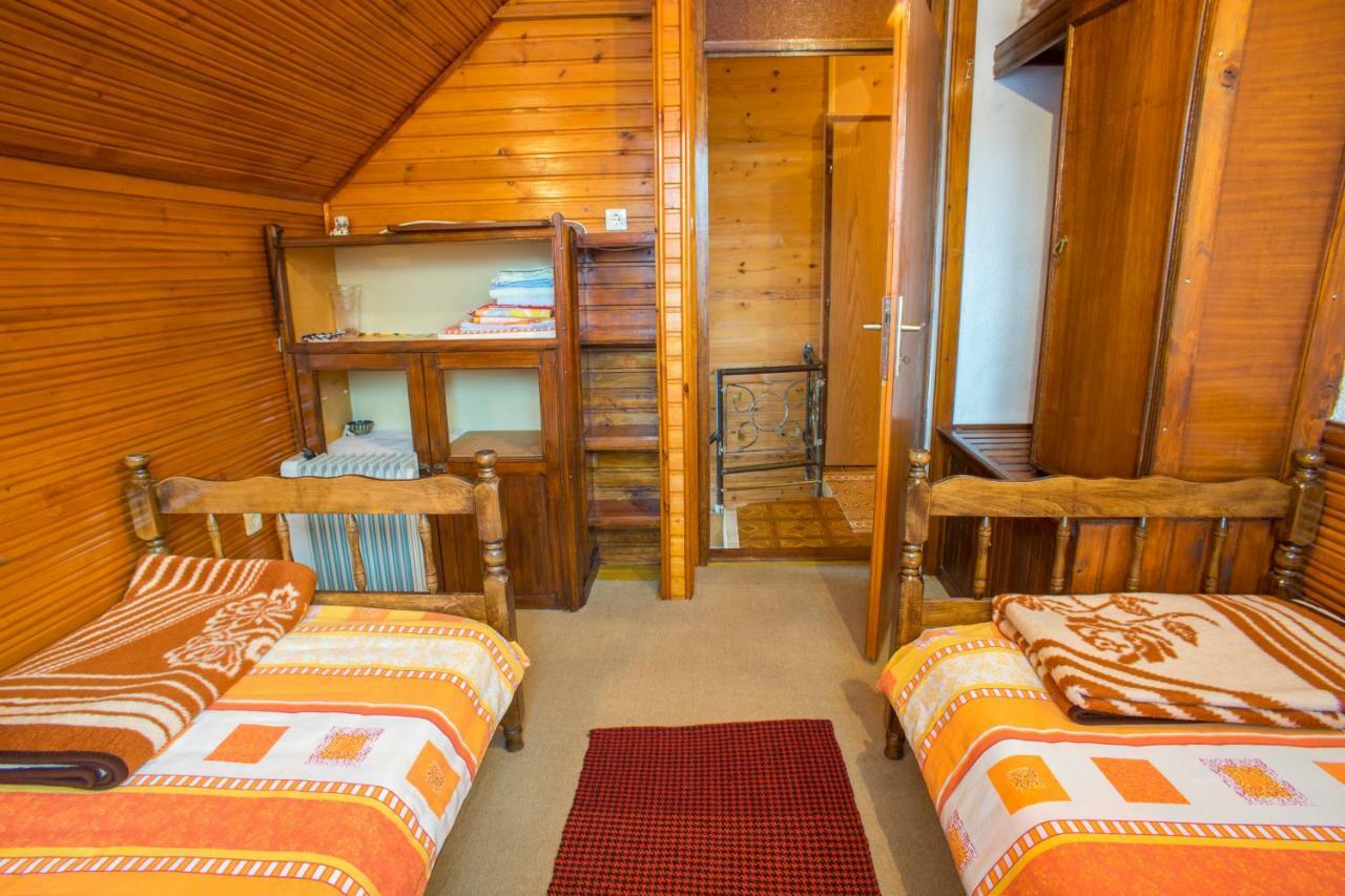 Lara Rooms Žabljak Exterior foto
